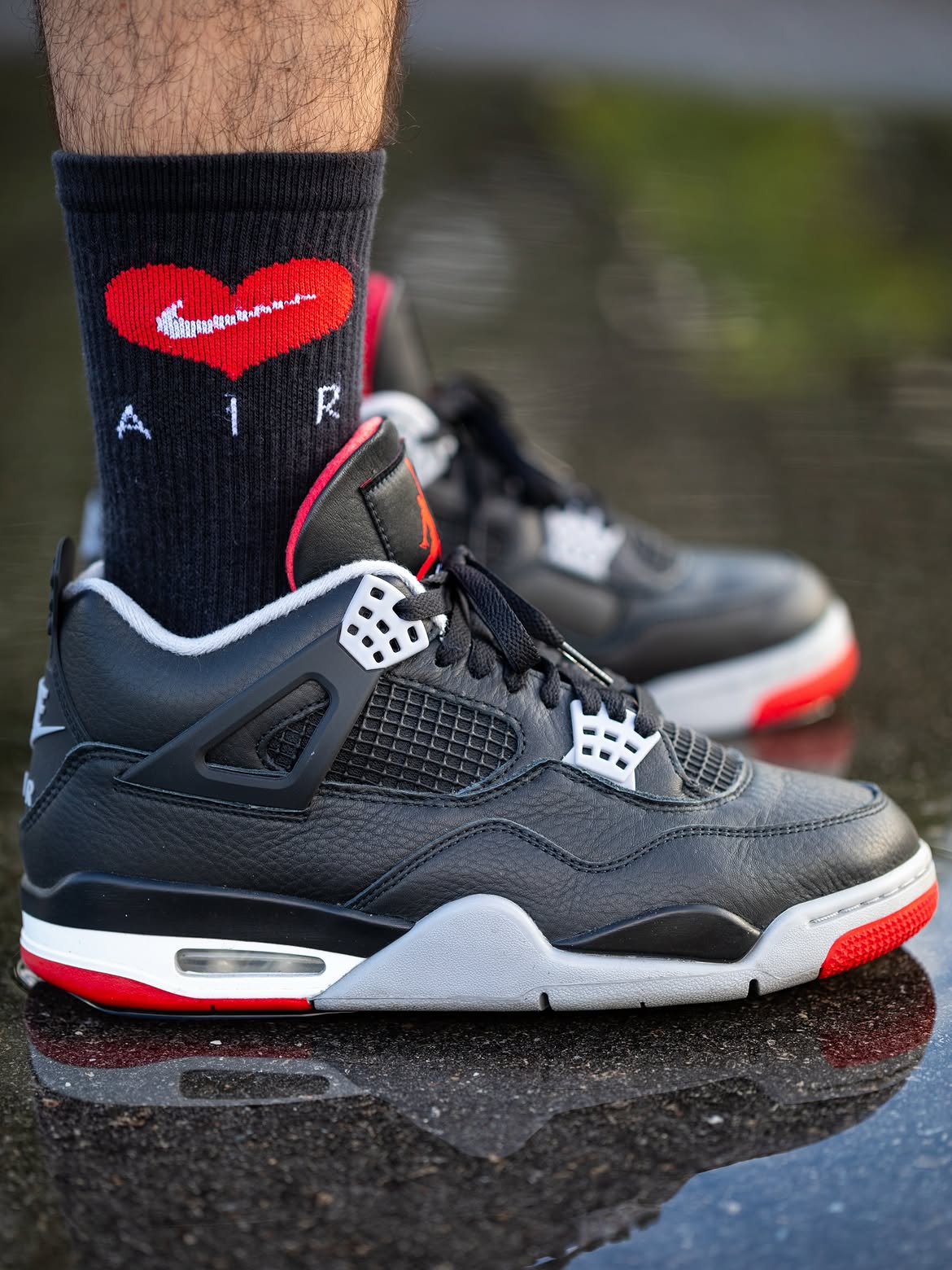 Air Jordan 4 Retro Bred Men's Sneaker - Image 7