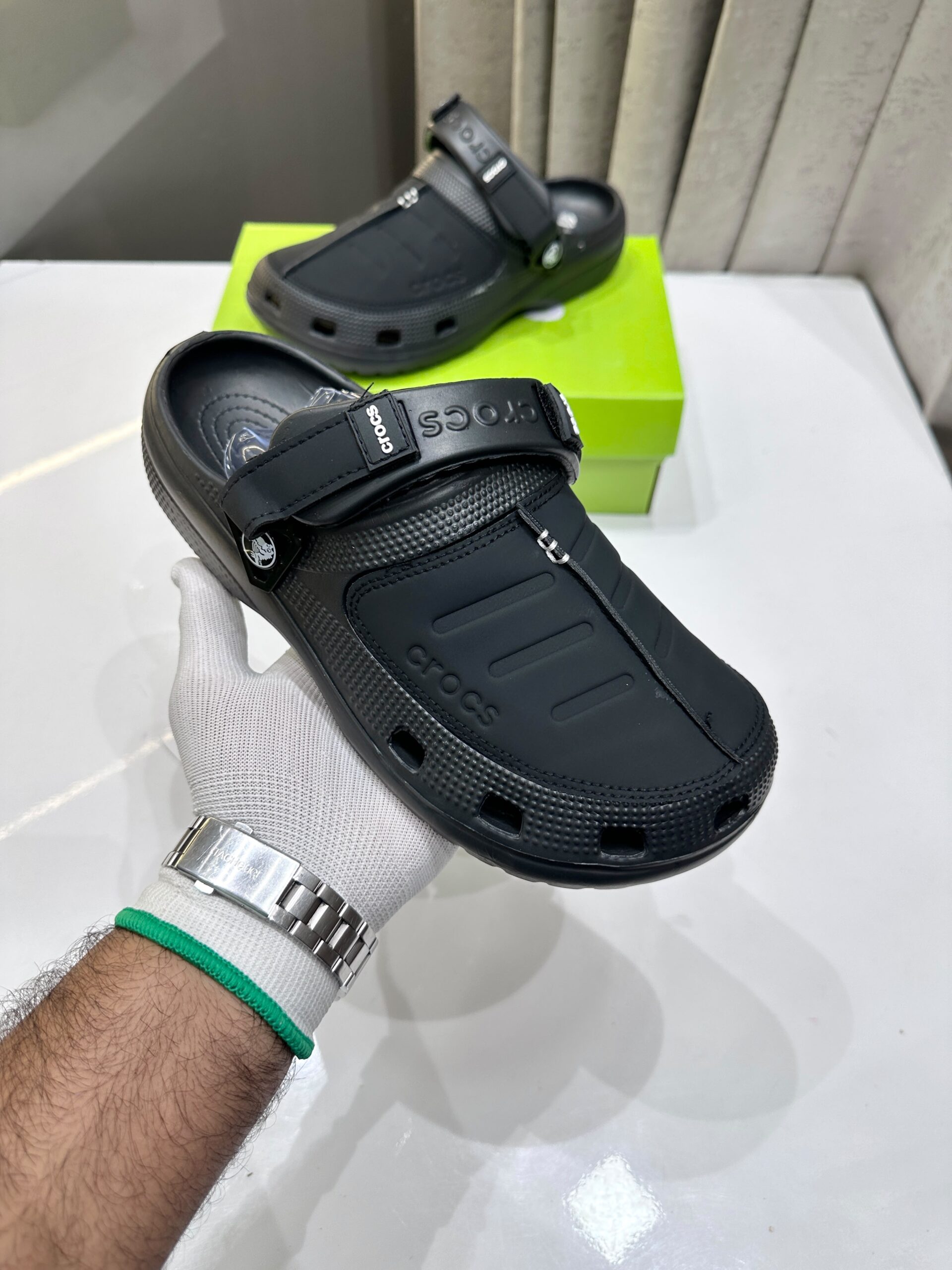 Crocs Yukon Black Clogs - Image 2