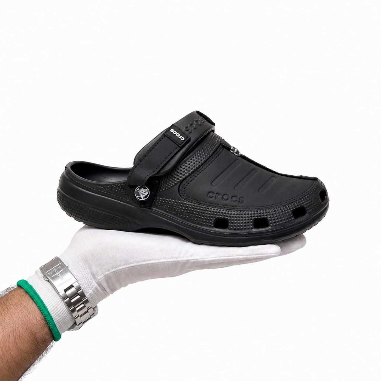 Crocs Yukon Black Clogs