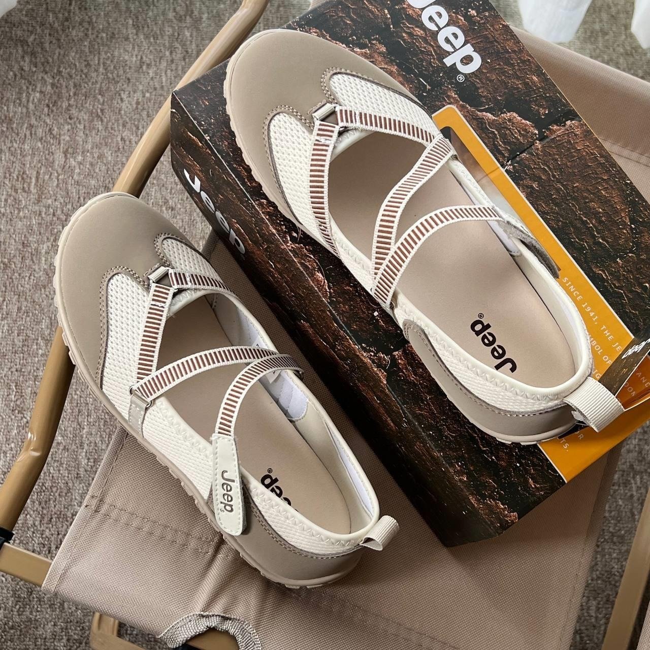 Jeep Outdoor Mary Jane Shoes For Women's - Image 4